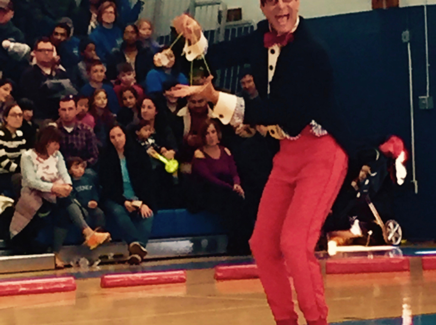 Yo-yo player performing in a Playful Productions show
